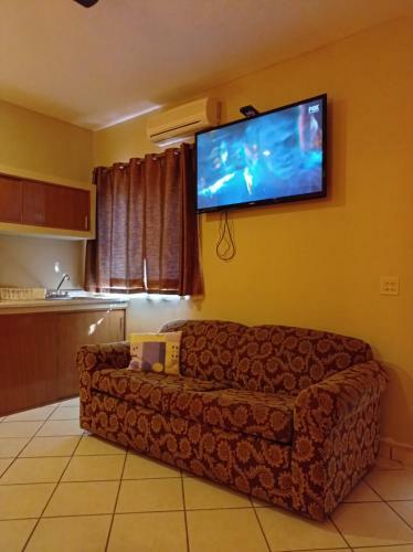 Hotel Marina Del Sol