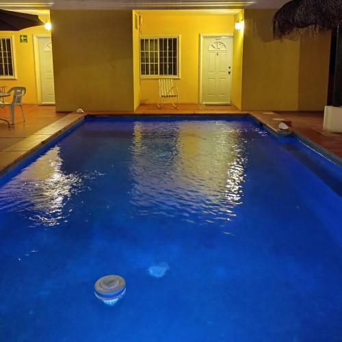 Hotel Marina Del Sol