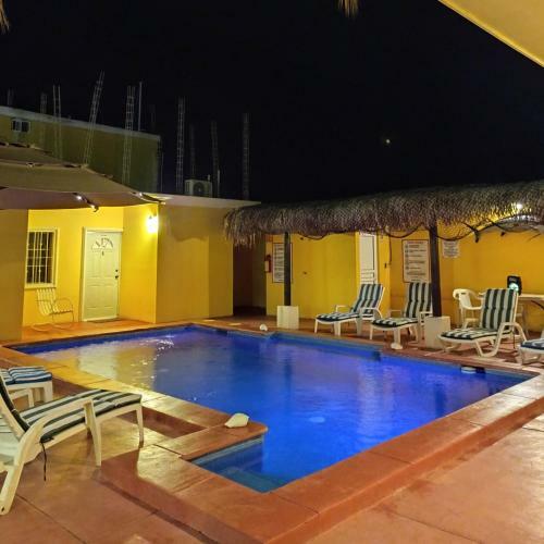 Hotel Marina Del Sol