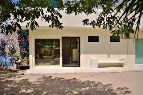 Beautiful Home 4br On Beach With Pool And Bbq
