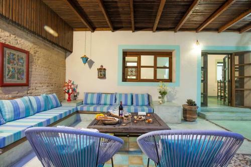 Casa Abuelita: An Exquisite, Historic La Paz Home