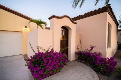 Villa Paraiso Del Mar Resort V1 3 Bed By Casago