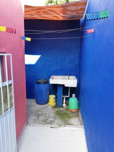 Hostal Habitaciones Amuebladas. Poliforum/centro