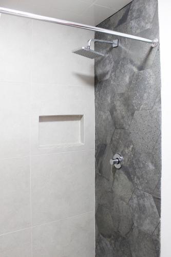 Hostal Suites Ciento 37