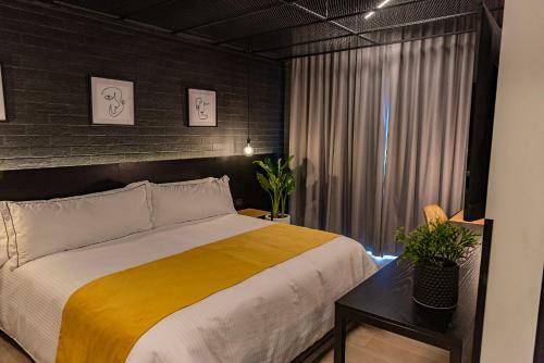 Fulton Business Luxury Hotel