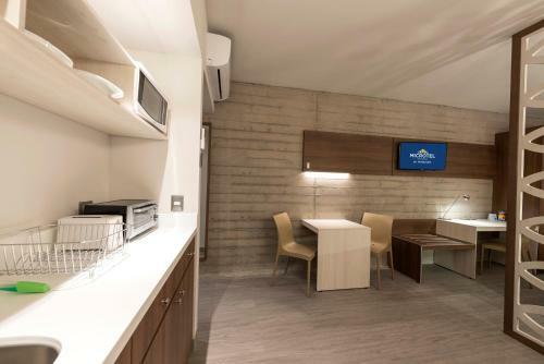 Hotel Microtel Inn & Suites By Wyndham Guadalajara Sur