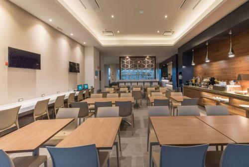 Hotel Microtel Inn & Suites By Wyndham Guadalajara Sur