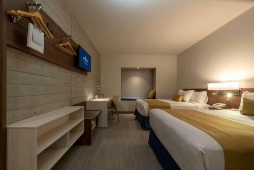 Hotel Microtel Inn & Suites By Wyndham Guadalajara Sur