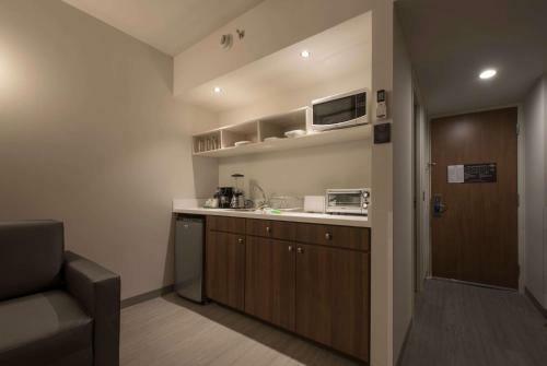 Hotel Microtel Inn & Suites By Wyndham Guadalajara Sur