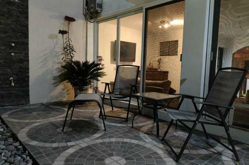 Apartamento Casa El Jardin With Private Pool / Jacuzzi