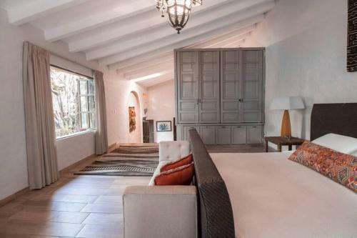 Stylish Mexican Chalet Luna