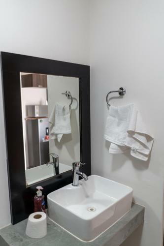 Apartamento Departamento La Choza Central Pool In Gdl Downtown