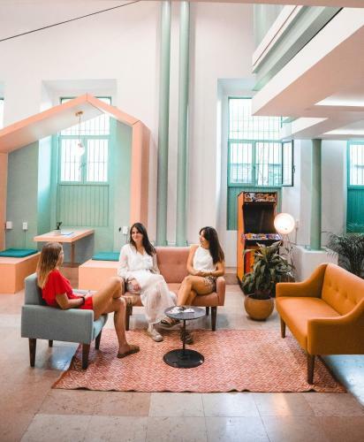 Hotel Nora Downtown