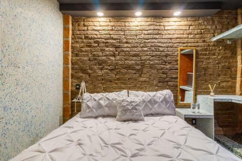 Bed & Breakfast Akasha ? Ecohost & Walking Distance To Downtown