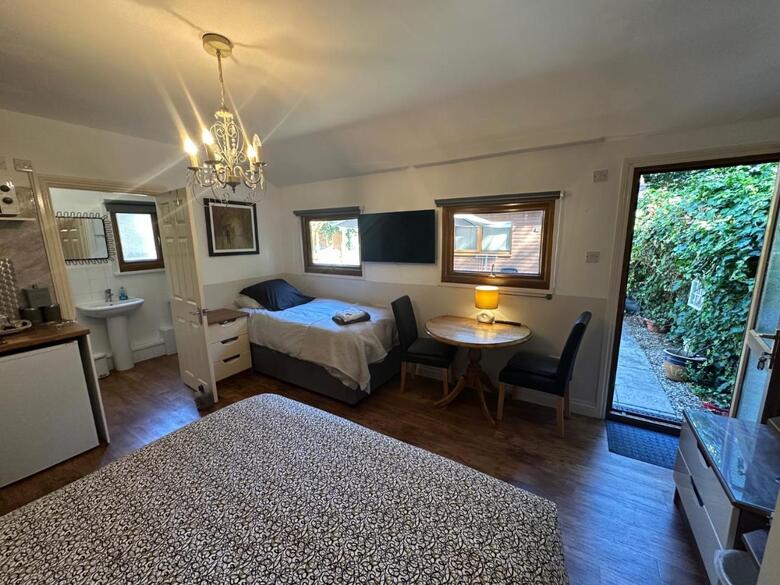 Bed & Breakfast Station Approach