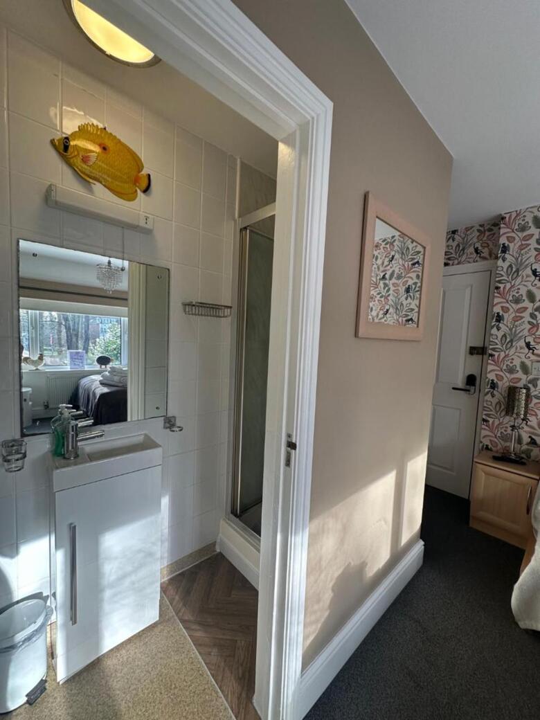 Bed & Breakfast Station Approach