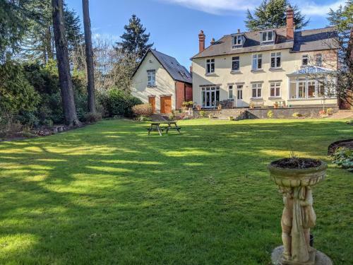 Glenlyon Bed And Breakfast