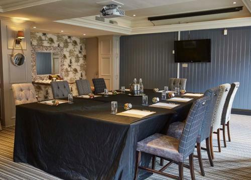 The Greswolde Arms Hotel By Good Night Inns
