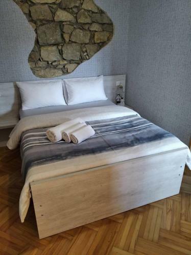 Hostal Guesthouse Litoros