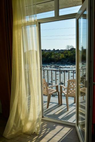 Hotel Four Seasons Riverside