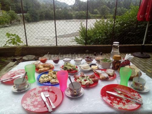 Hostal A Rioni