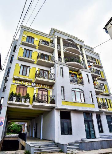 Valkhida's Apartment