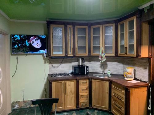 Bed & Breakfast Art Hole