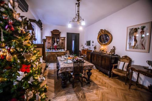 Posada Home 12