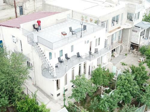 Bed & Breakfast Upstairs Hotel Tbilisi
