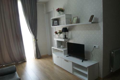 Vazi Aparthotel