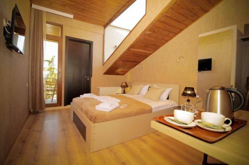 Hotel 5 Rooms