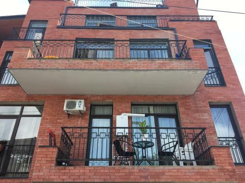 Artemida Apartment Tbs