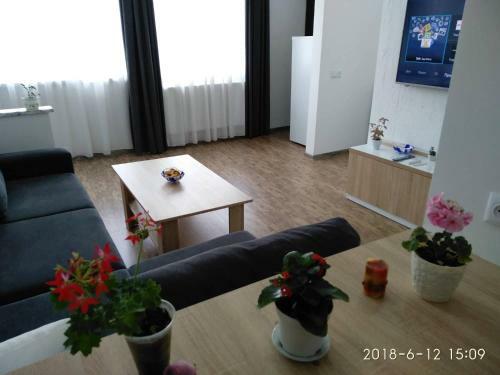 Old City Lg Apartment