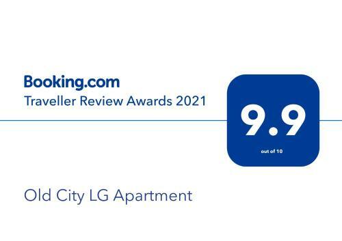 Old City Lg Apartment