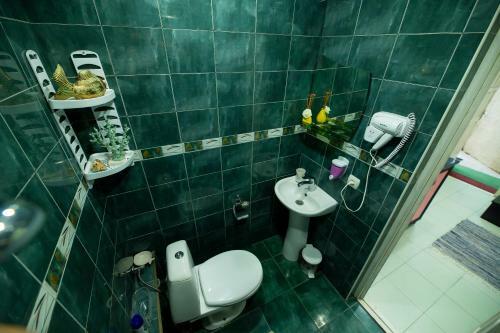 Freedom Square Apartment