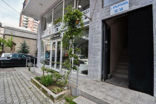 Apartamento Ioseliani's Home
