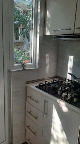 Apartamento Newly Renovated House