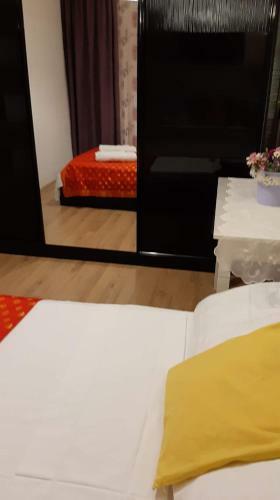 Apartamento Newly Renovated House