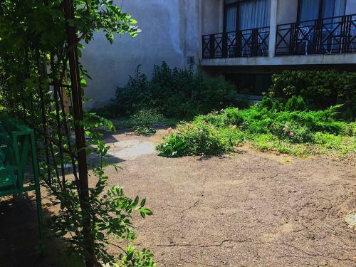 Hostal Domik S Dvorom