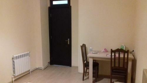 Hostal "green Way" Guest House