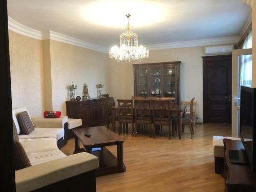Hostal Only Female T Guesthouse