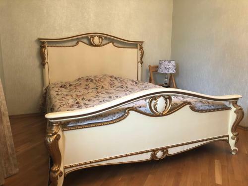 Hostal Only Female T Guesthouse