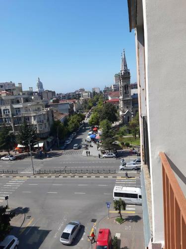 Apartment On Chavchavadze 21