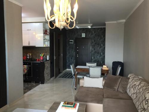 Pirosmani Apartment 16, App 101