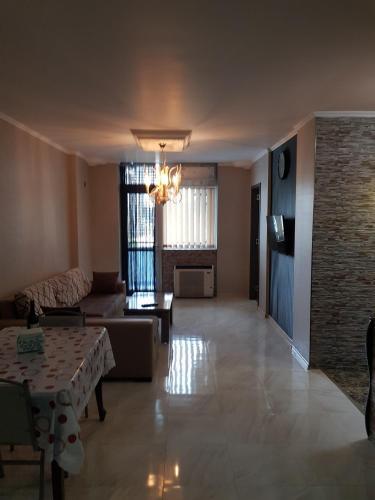Pirosmani Apartment 16, App 101