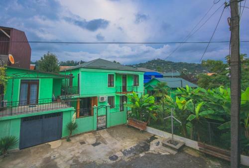 Hostal Sister's Warm Guest House