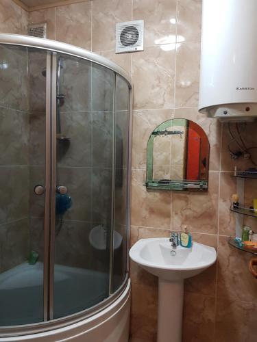 Apartment On Tsereteli 6