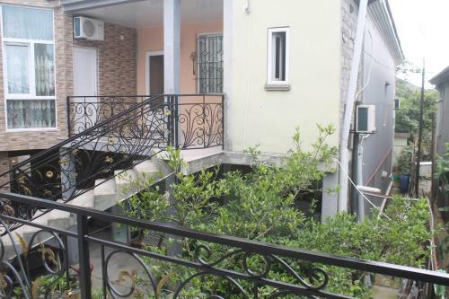 Hostal Rudi Guest House