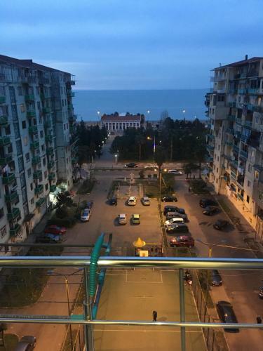 Apartment On Khimshiashvili 11a