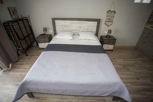 Stone Apartment Khimshiashvili 15b